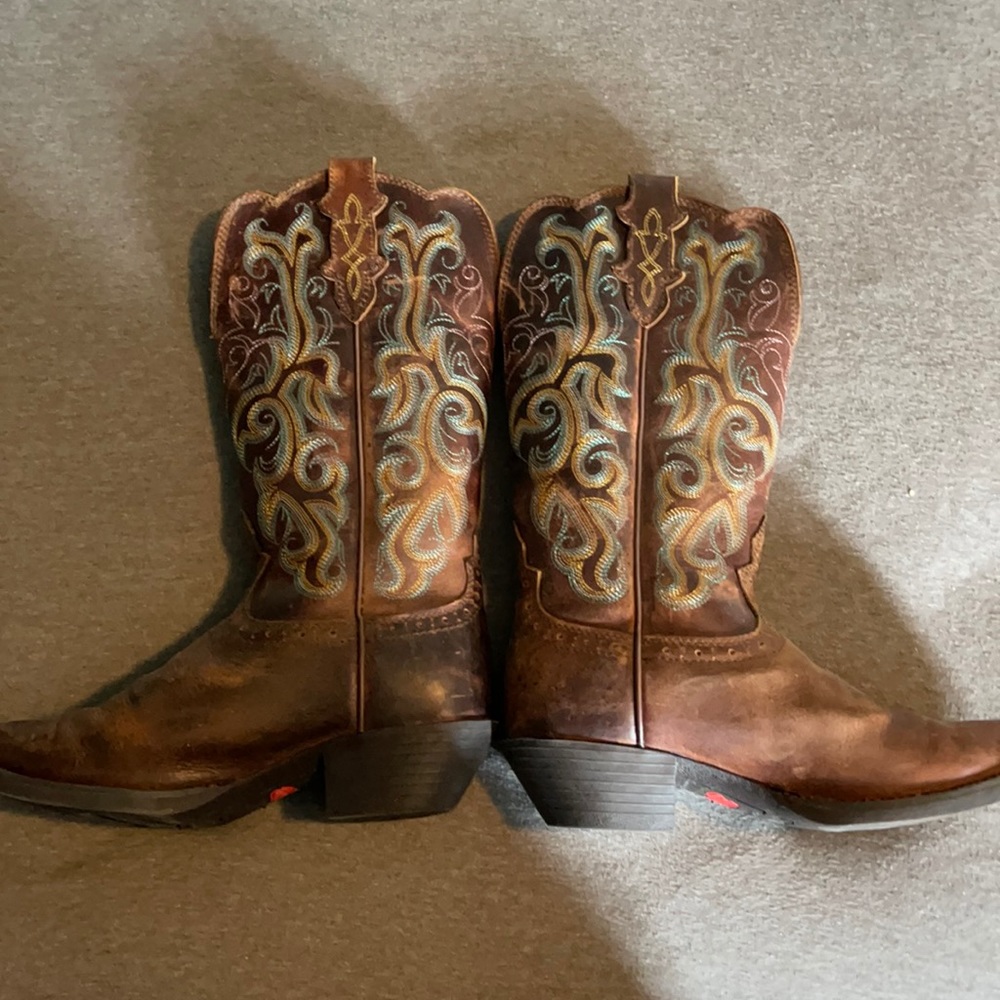 Justin’s Women’s size 7 1/2 B Cowgirl boots